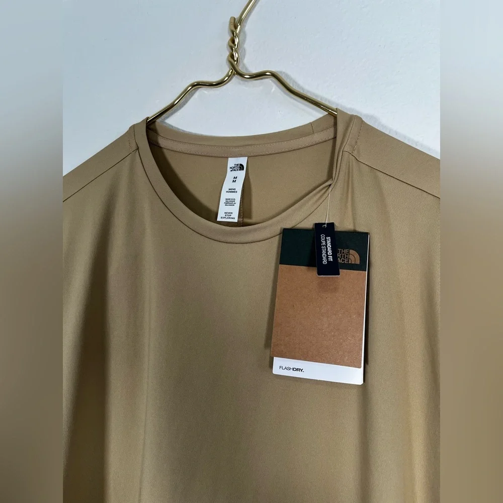 The North Face Men's Short Sleeve Tan Tee size medium new with tags